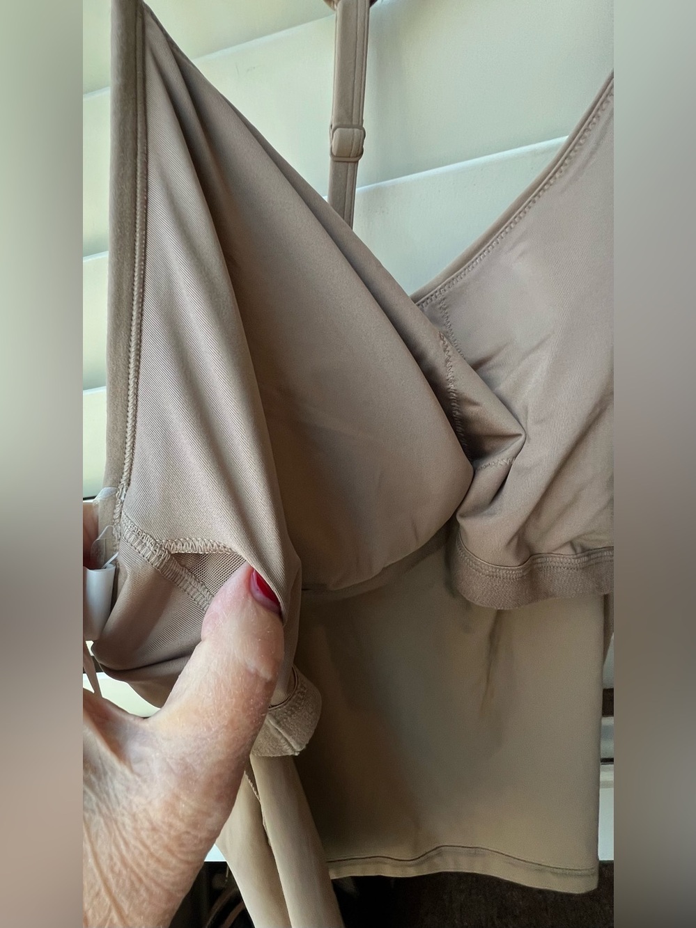 Old Navy Active XXL NEW LIGHT SUPPORT Taupe Racerback Cami Tank - Picture 6 of 9